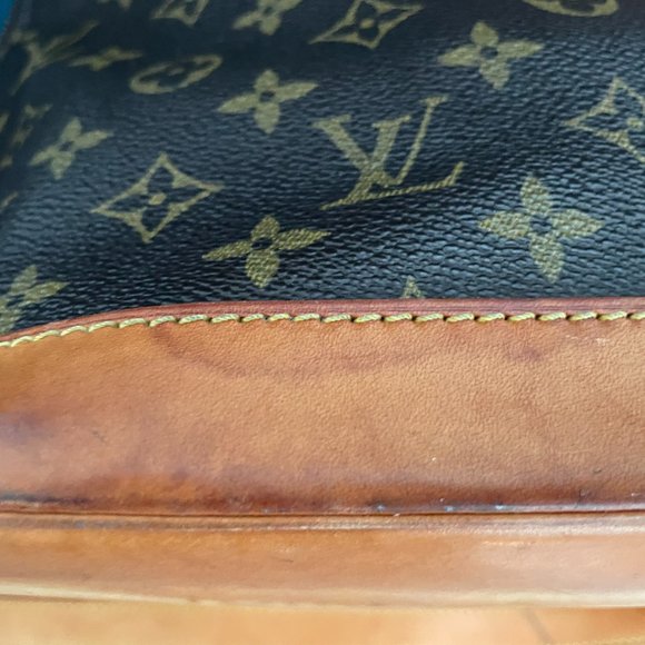 Authentic Alma PM handbag with lock and key and authentic strap. - Picture 10 of 14